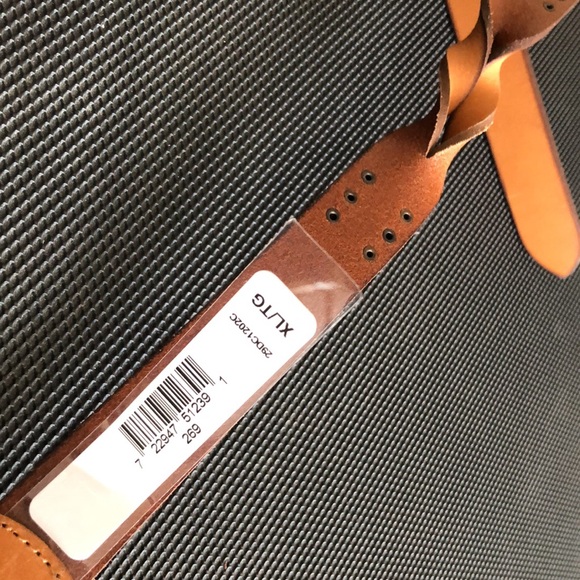 FRYE (XL) leather belt studded - Picture 7 of 11